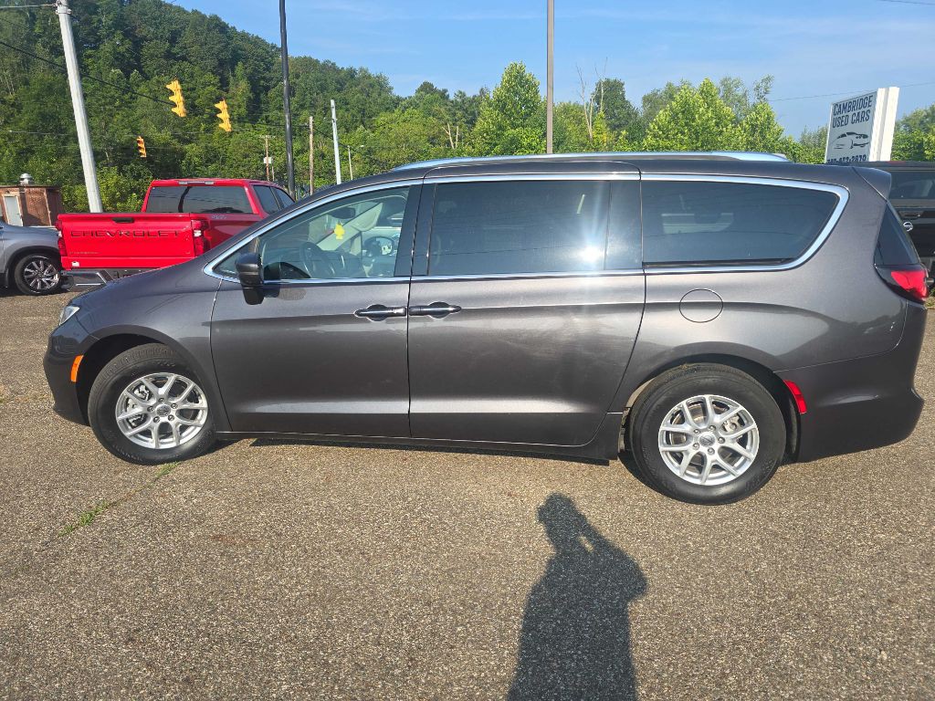 2021 Chrysler Pacifica Image 5
