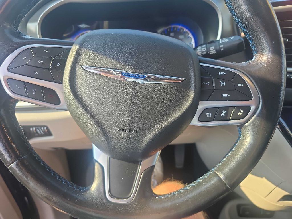 2021 Chrysler Pacifica Image 12