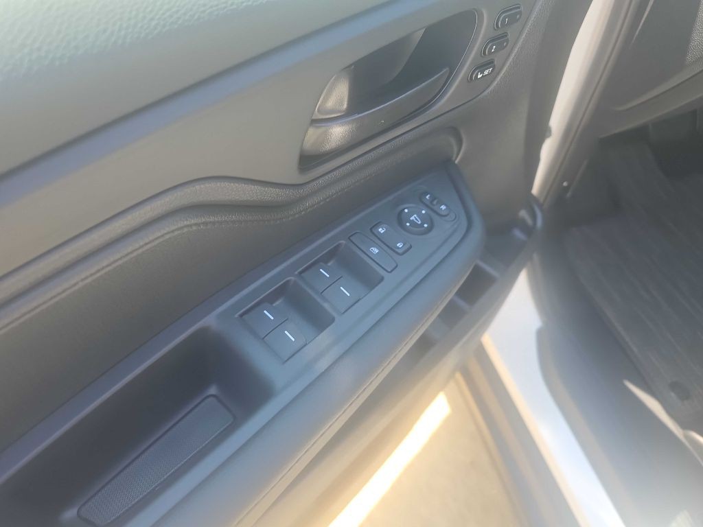 2025 Honda Odyssey Image 9