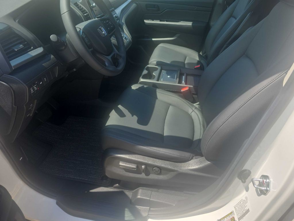 2025 Honda Odyssey Image 11