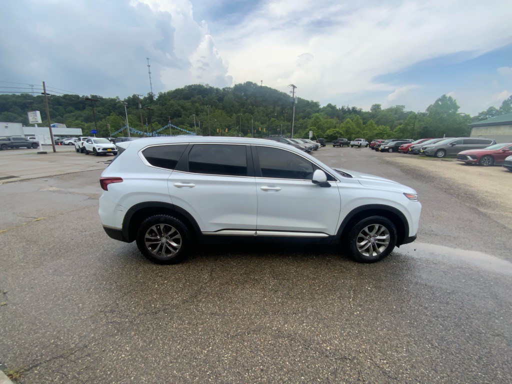 2020 Hyundai Santa Fe Image 4