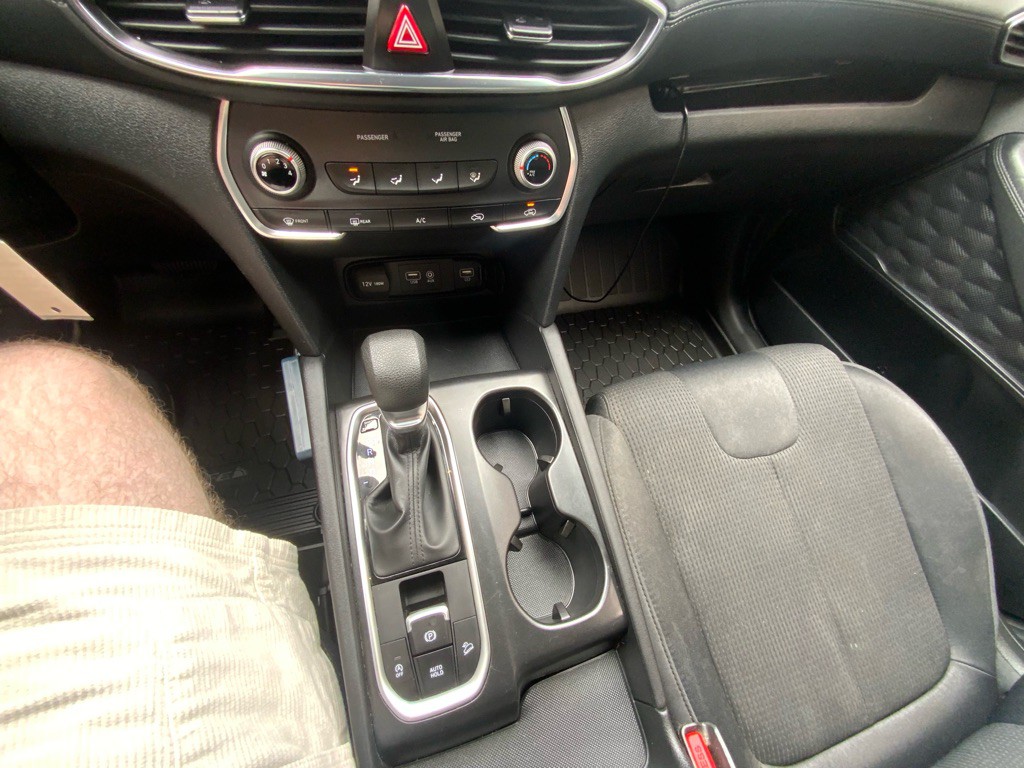 2020 Hyundai Santa Fe Image 13