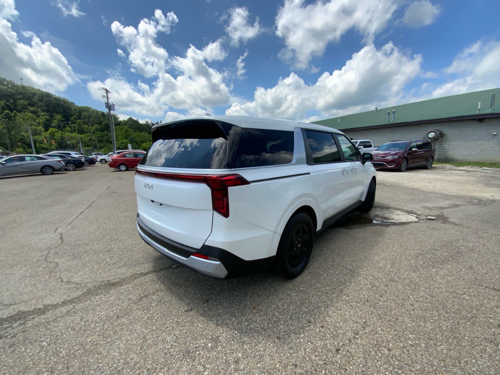 2025 Kia Carnival Image 5