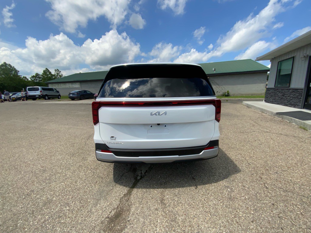 2025 Kia Carnival Image 6