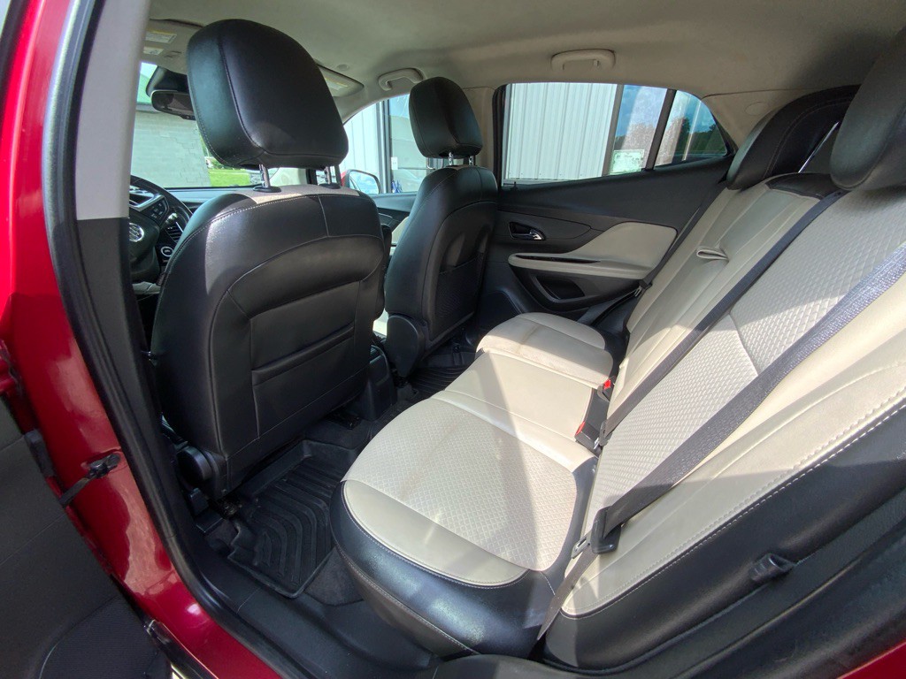 2017 Buick Enclave Image 9