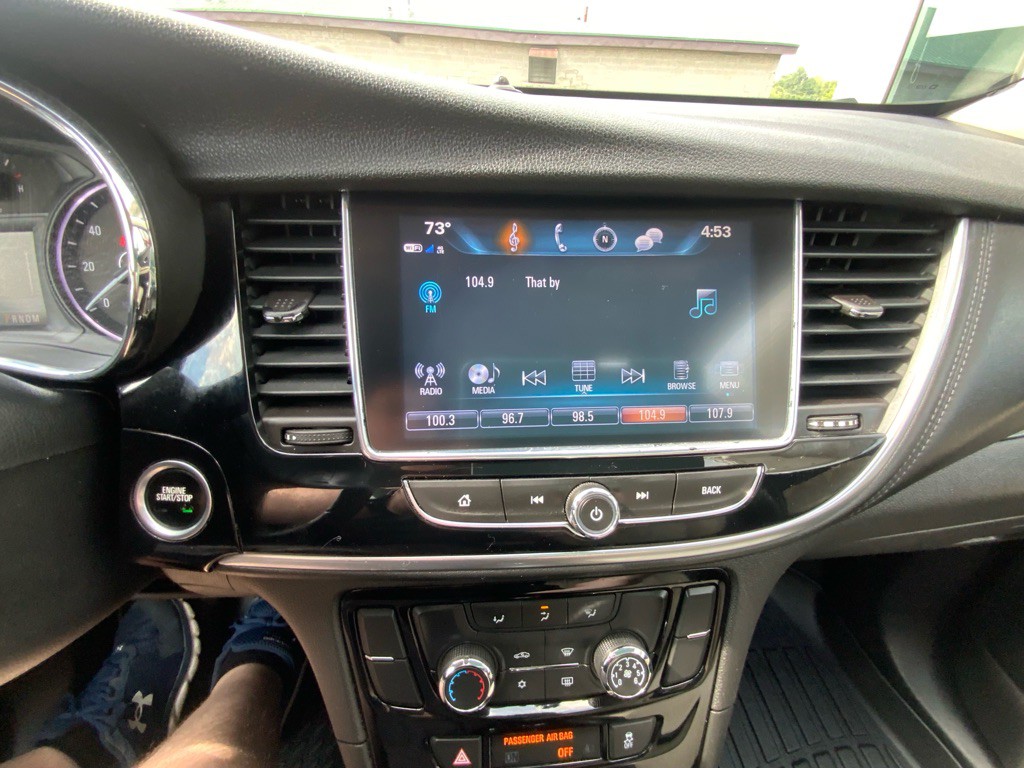 2017 Buick Enclave Image 12