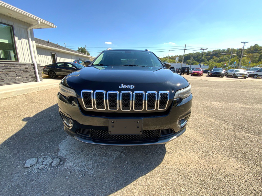 2019 Jeep Cherokee Image 2