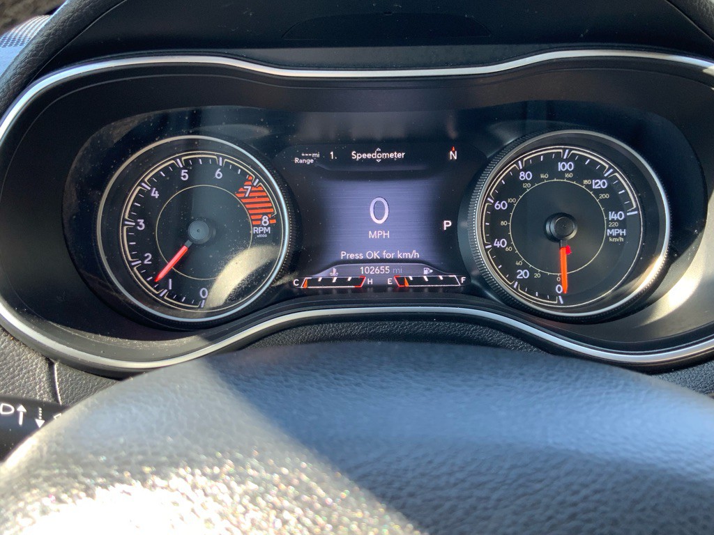 2019 Jeep Cherokee Image 11