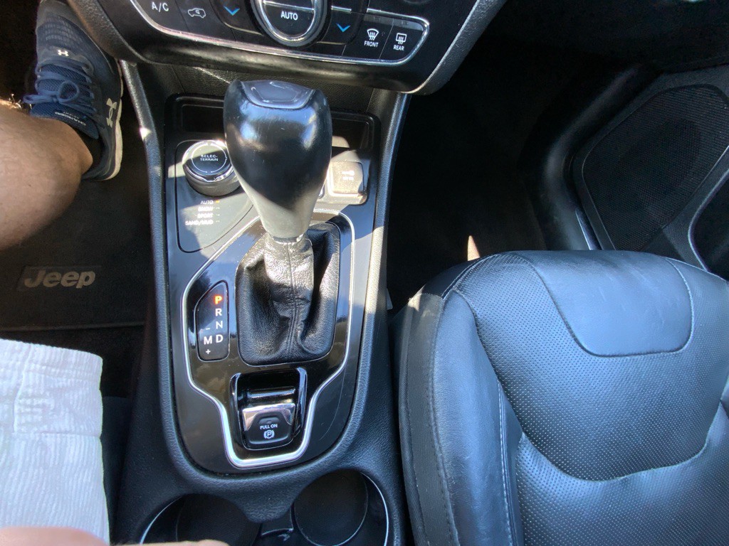 2019 Jeep Cherokee Image 13