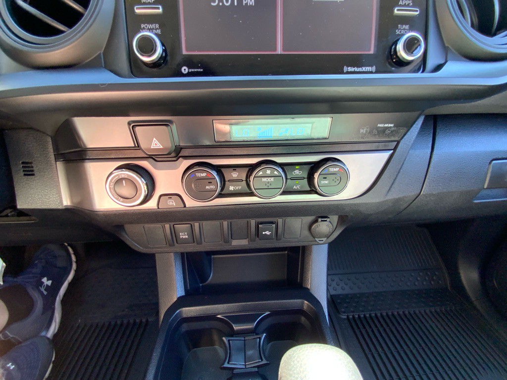 2022 Toyota Tacoma Image 30