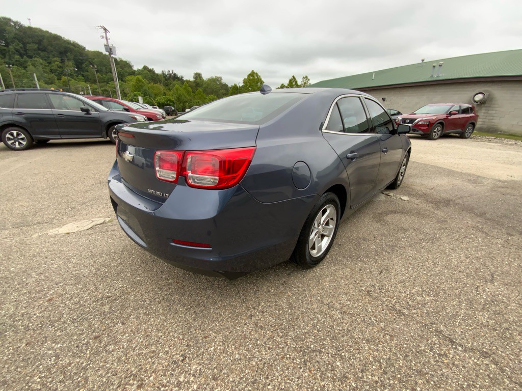 2013 Chevrolet Malibu Image 5