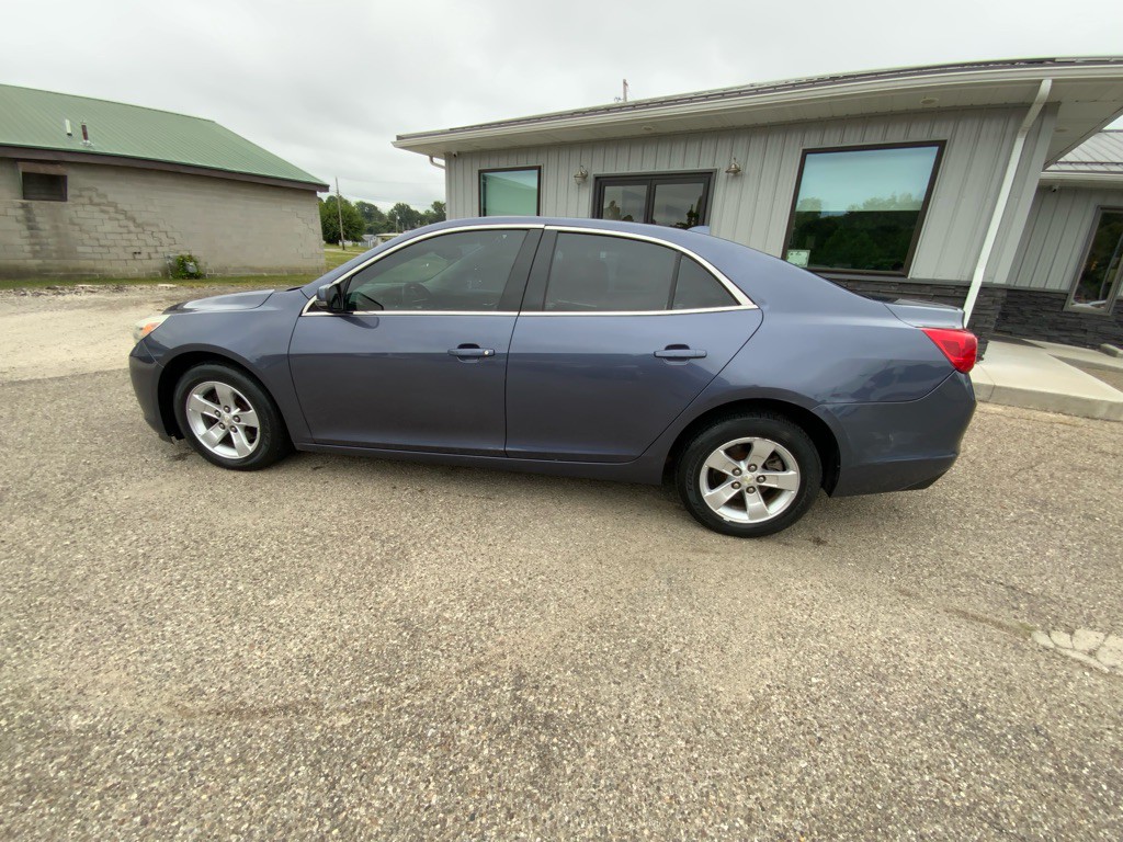 2013 Chevrolet Malibu Image 8