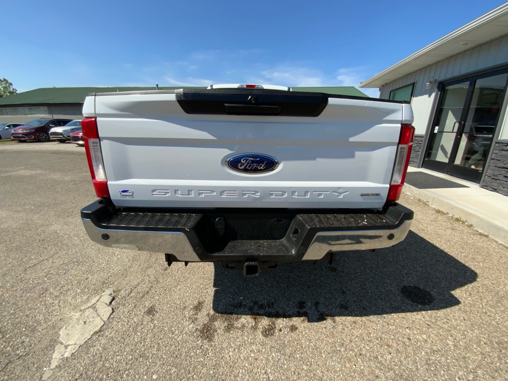 2017 Ford F-250 Image 6