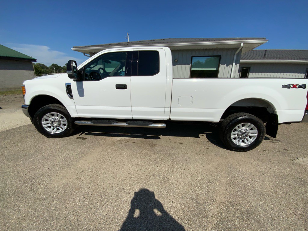 2017 Ford F-250 Image 8