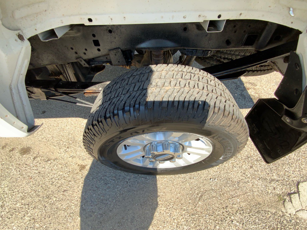 2017 Ford F-250 Image 9