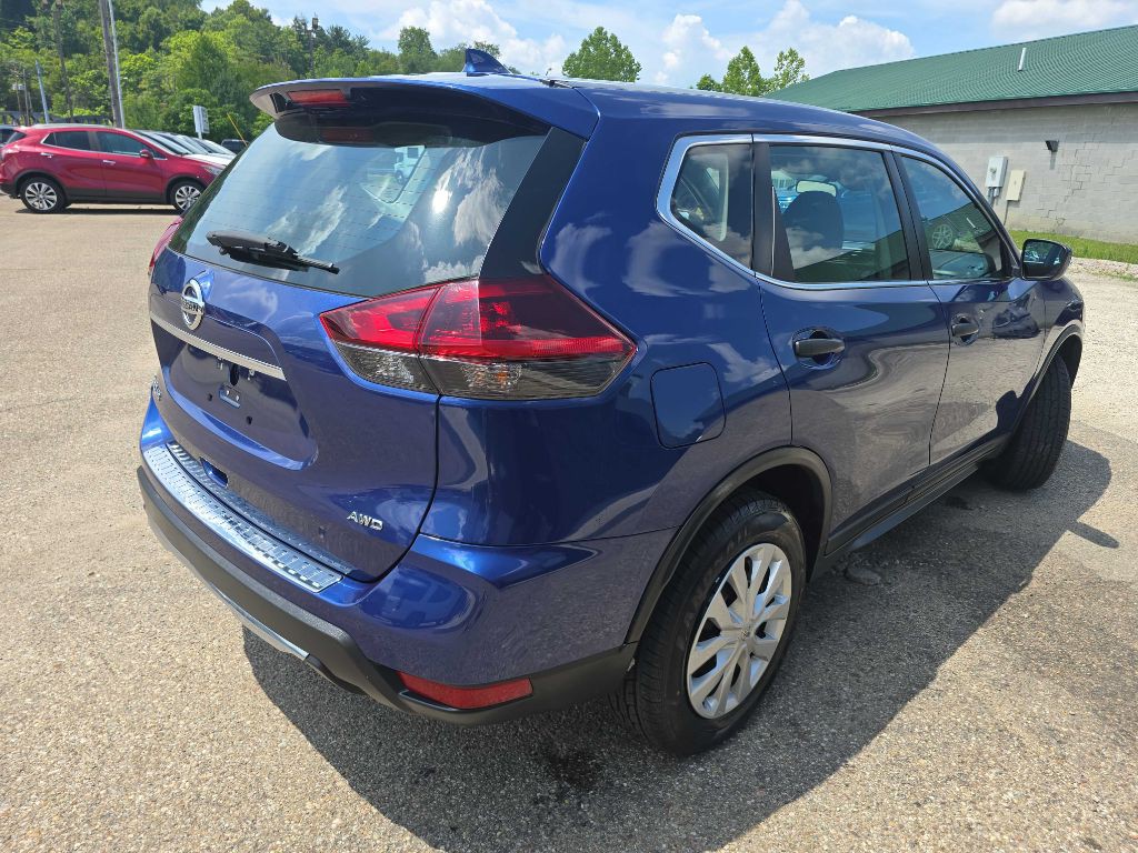 2020 Nissan Rogue Image 3