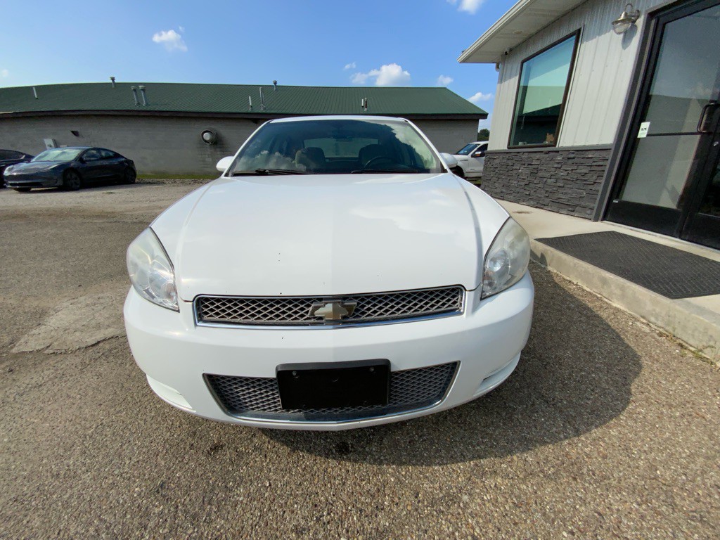 2012 Chevrolet Impala Image 2