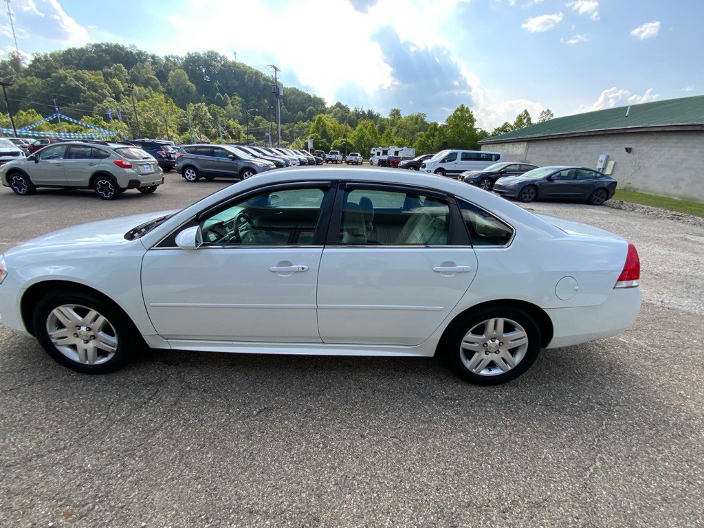 2012 Chevrolet Impala Image 8