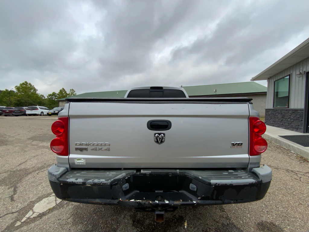 2007 Dodge Dakota Image 6