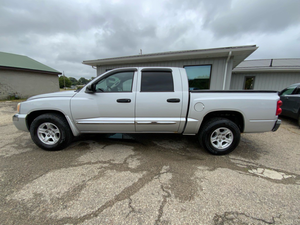 2007 Dodge Dakota Image 9