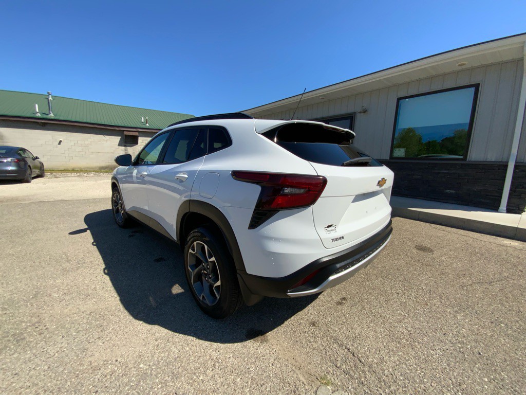 2024 Chevrolet Trax Image 7