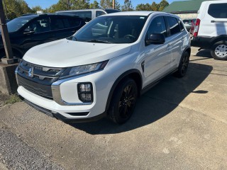 Image for 2021 Mitsubishi Outlander ES ID: 6819096