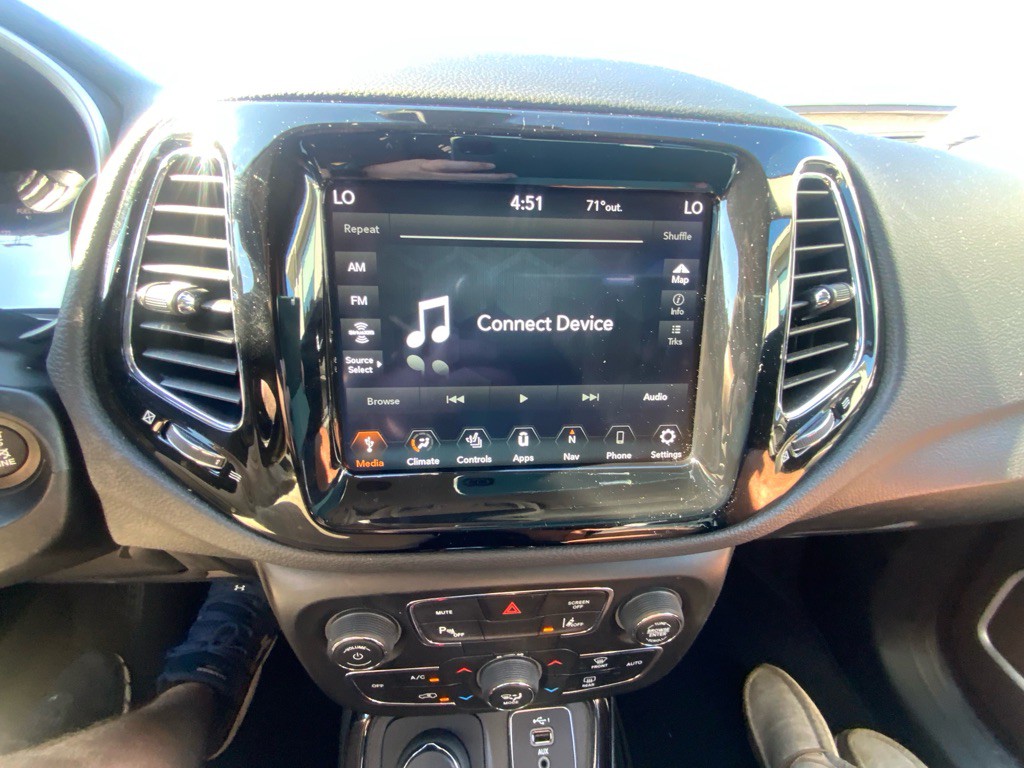 2021 Jeep Compass Image 12
