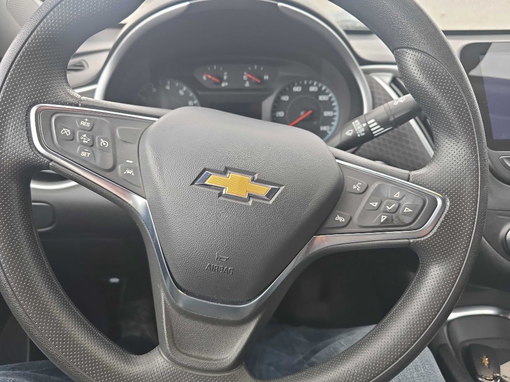 2024 Chevrolet Malibu Image 12