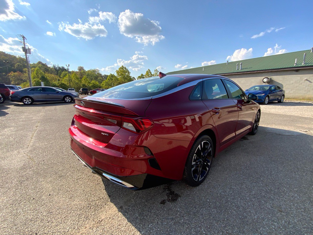 2021 Kia K5 Image 5