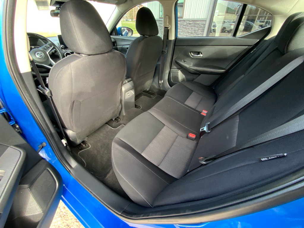 2022 Nissan Sentra Image 9