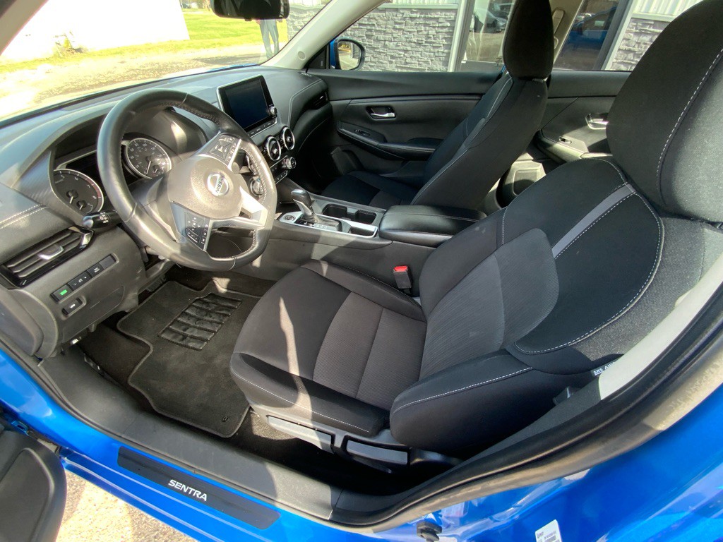 2022 Nissan Sentra Image 10