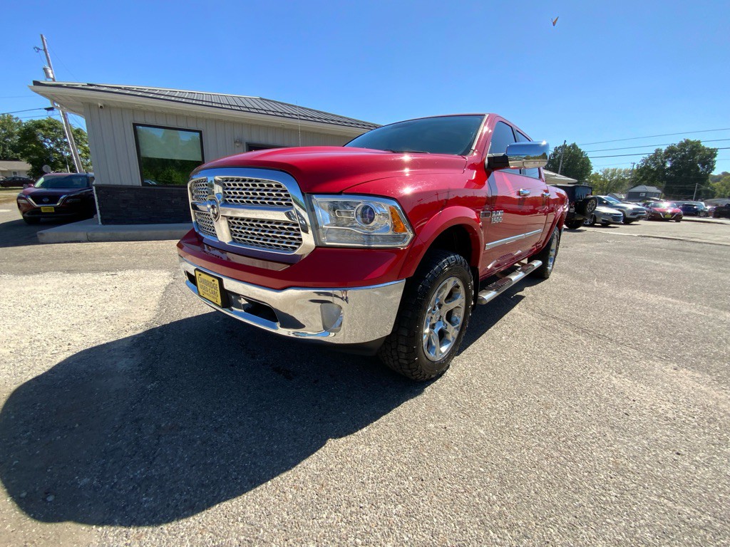 2015 RAM 1500 Image 1