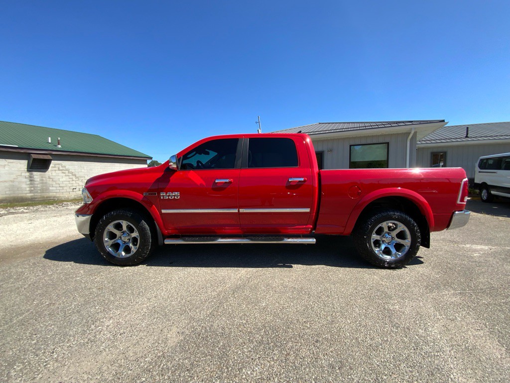 2015 RAM 1500 Image 9