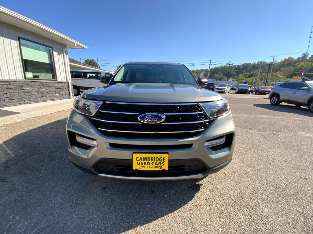2020 Ford Explorer Image 2