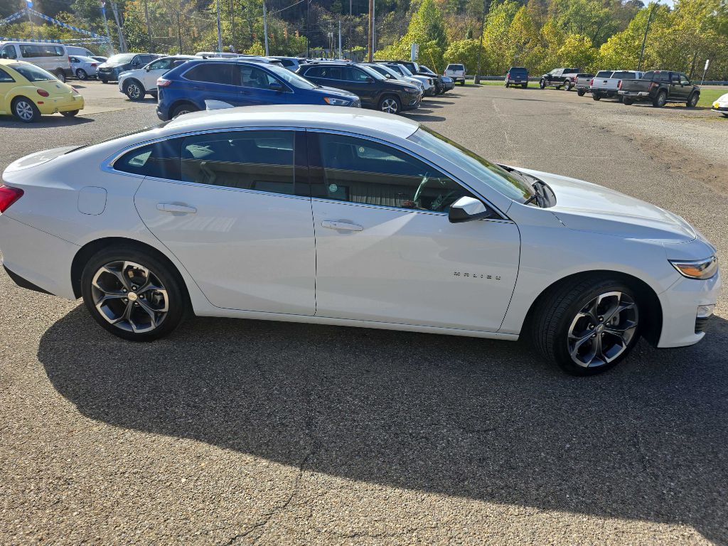 2024 Chevrolet Malibu Image 11