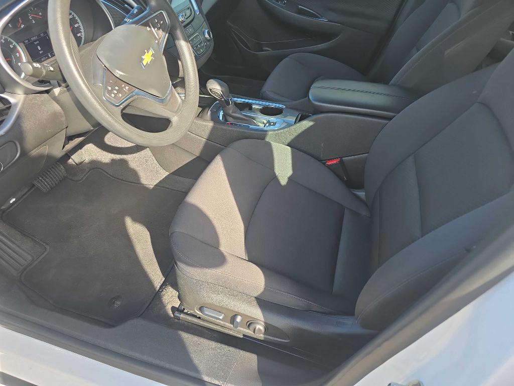 2024 Chevrolet Malibu Image 18