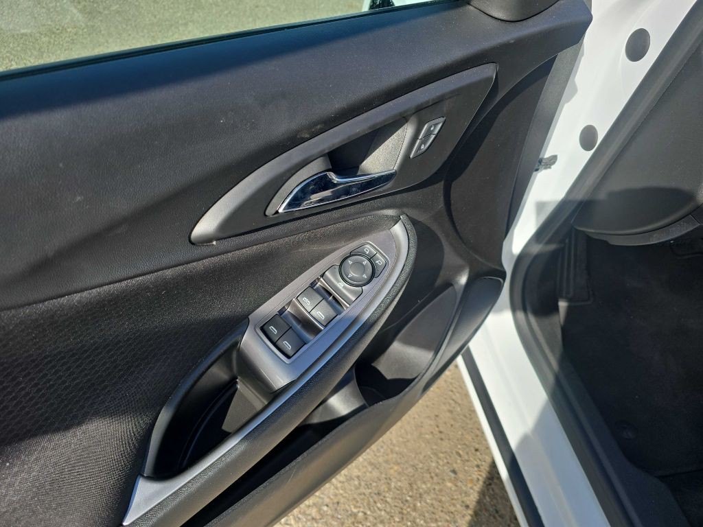 2024 Chevrolet Malibu Image 21