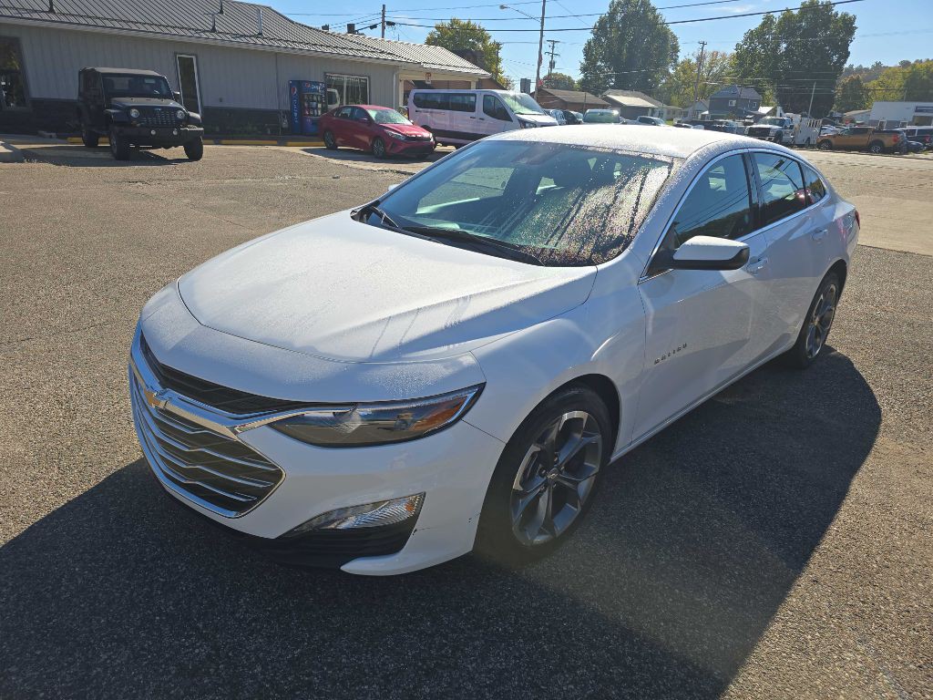 2024 Chevrolet Malibu Image 1