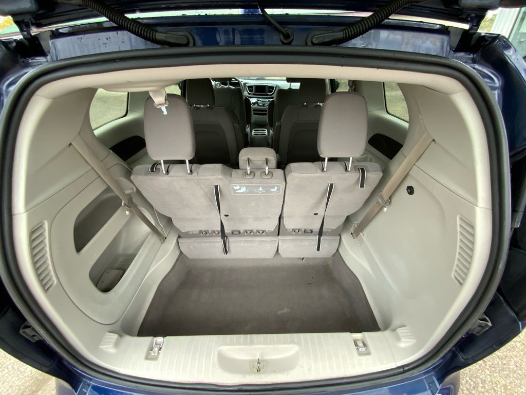 2018 Chrysler Pacifica Image 7
