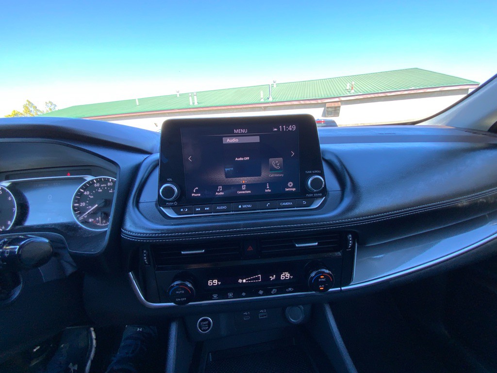2022 Nissan Rogue Image 12