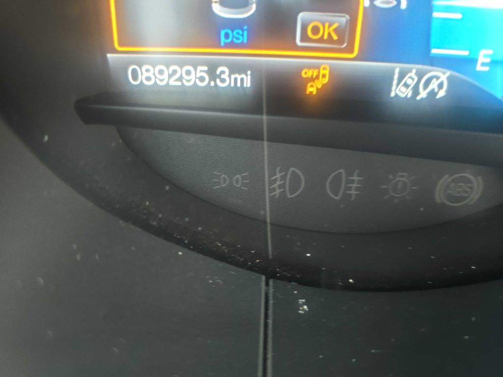 2022 Ford Edge Image 11