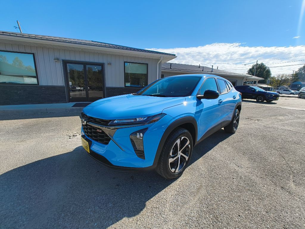 2024 Chevrolet Trax Image 2