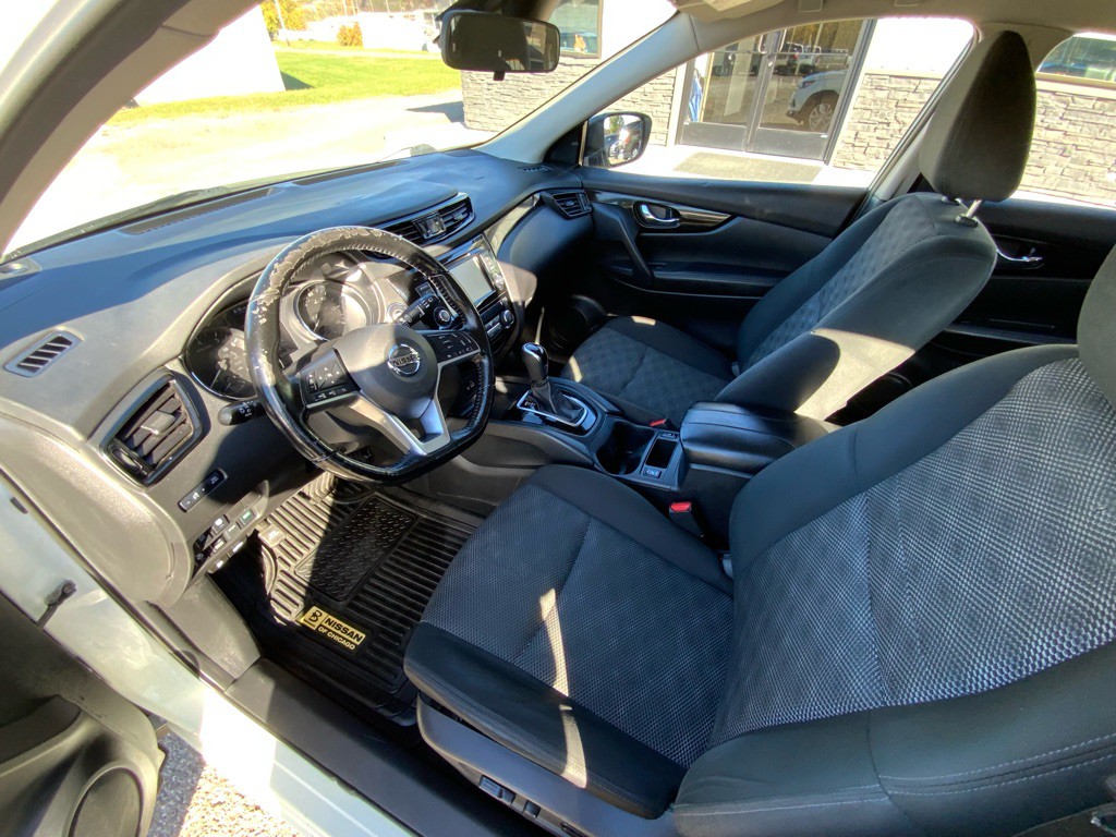 2021 Nissan Rogue Image 11