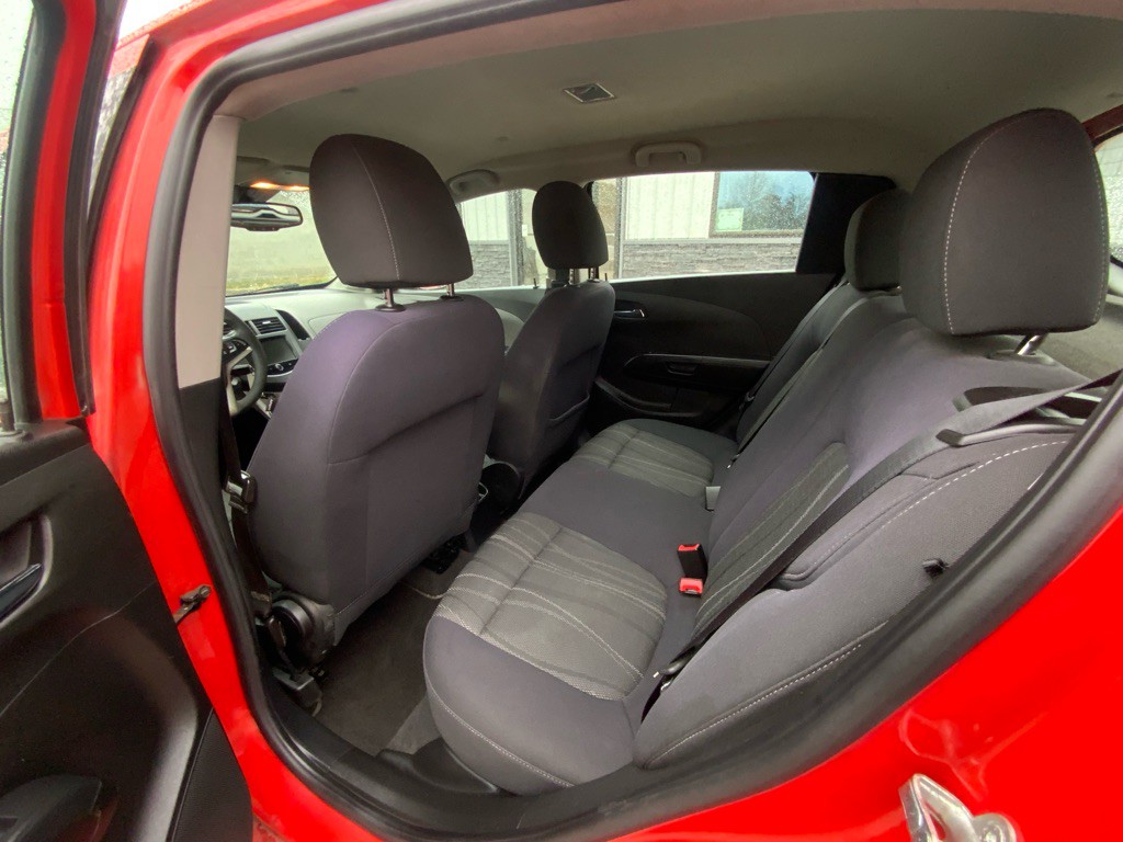 2013 Chevrolet Sonic Image 9