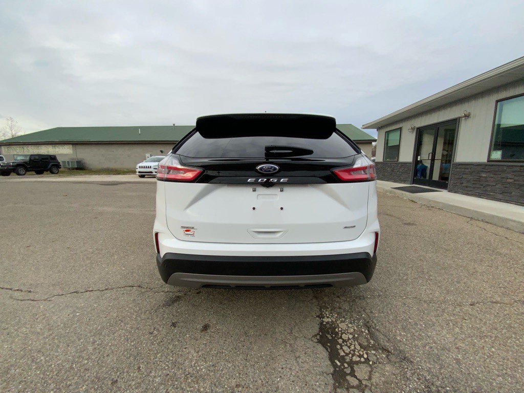 2023 Ford Edge Image 6