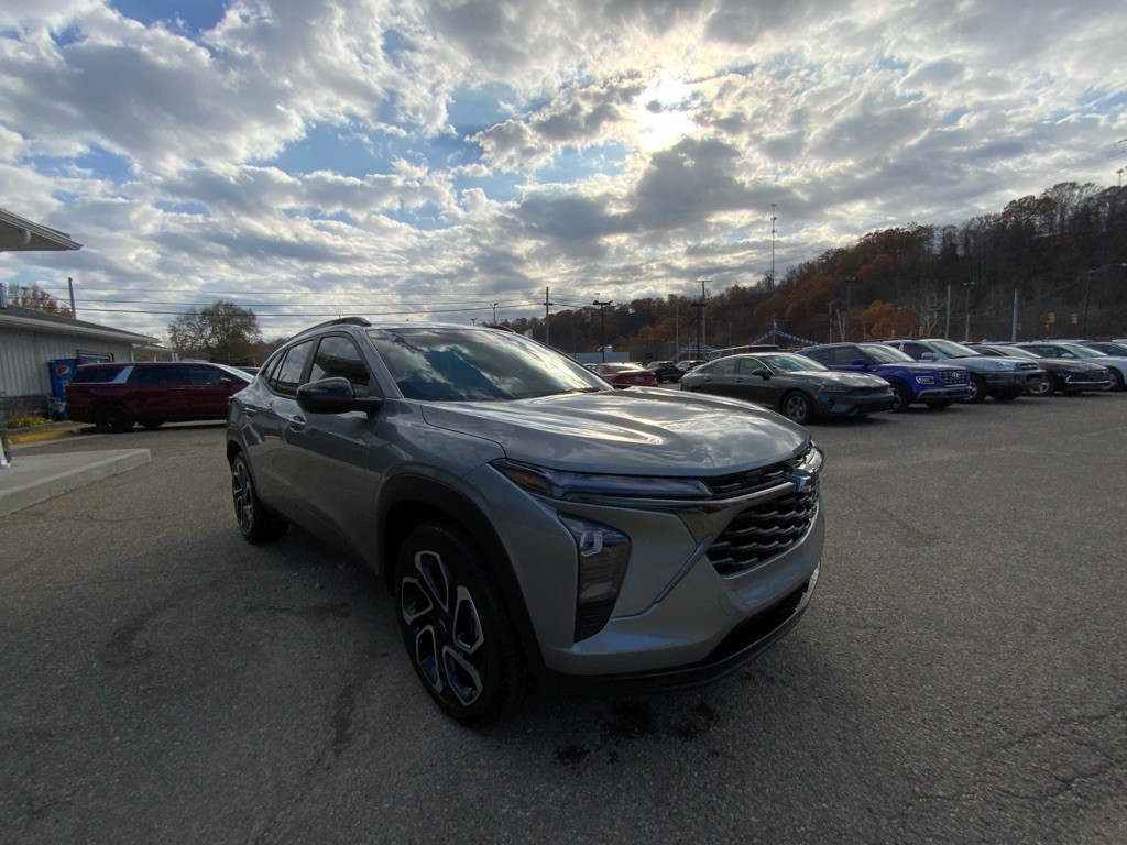 2024 Chevrolet Trax Image 3