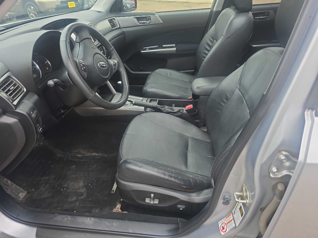 2013 Subaru Forester Image 15