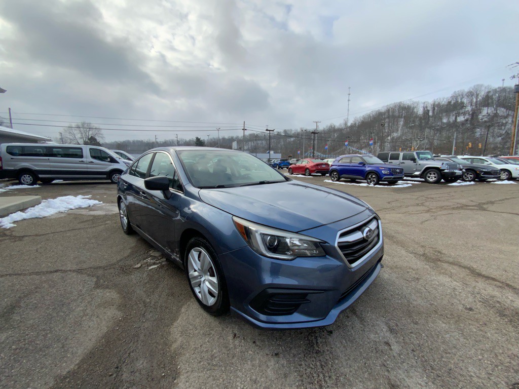 2018 Subaru Legacy Image 3