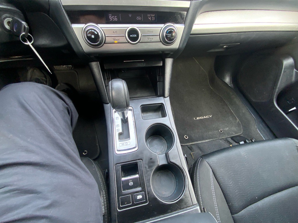 2018 Subaru Legacy Image 12