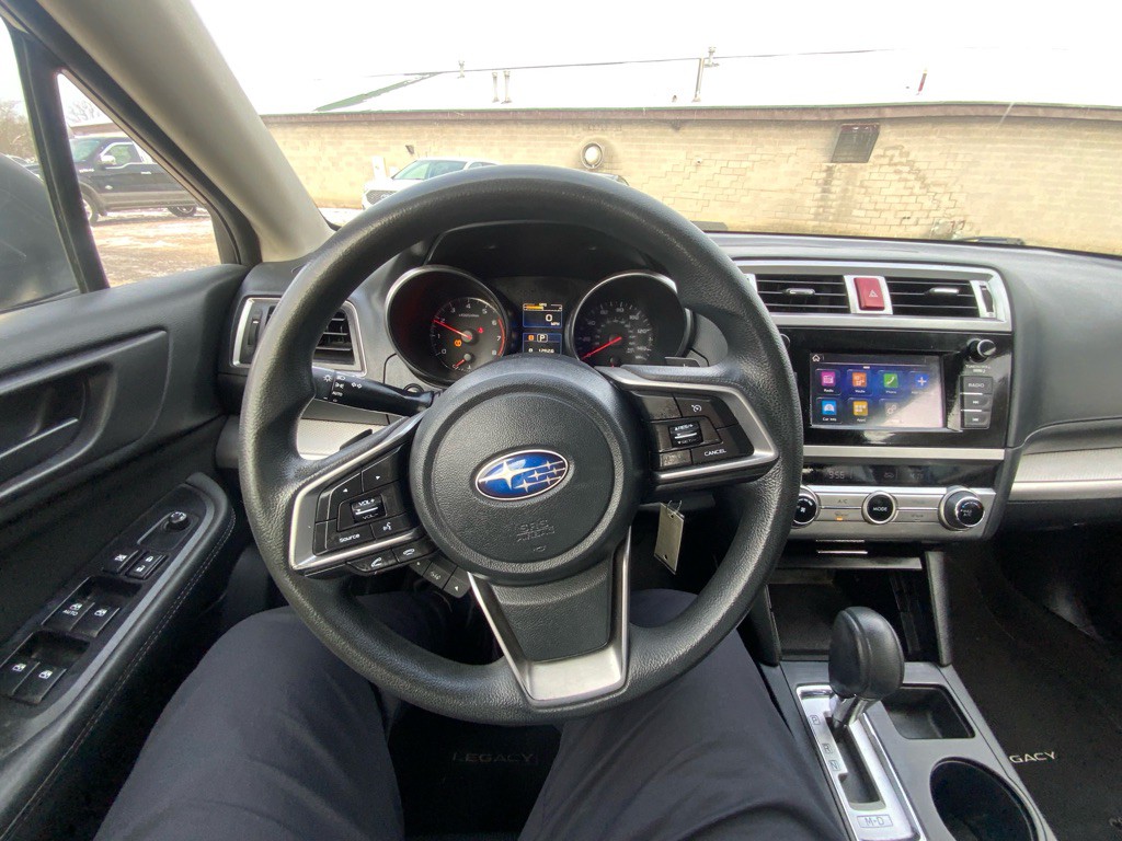 2018 Subaru Legacy Image 14